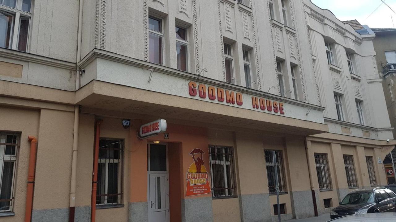 Goodmo House Budapeste Exterior foto